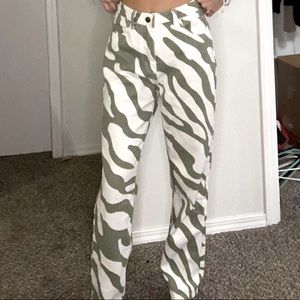 White and green zebra print/ animal print mom jeans/ straight jeans XS/small